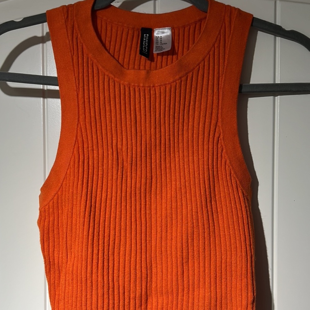 H&M Orange Crop Top
